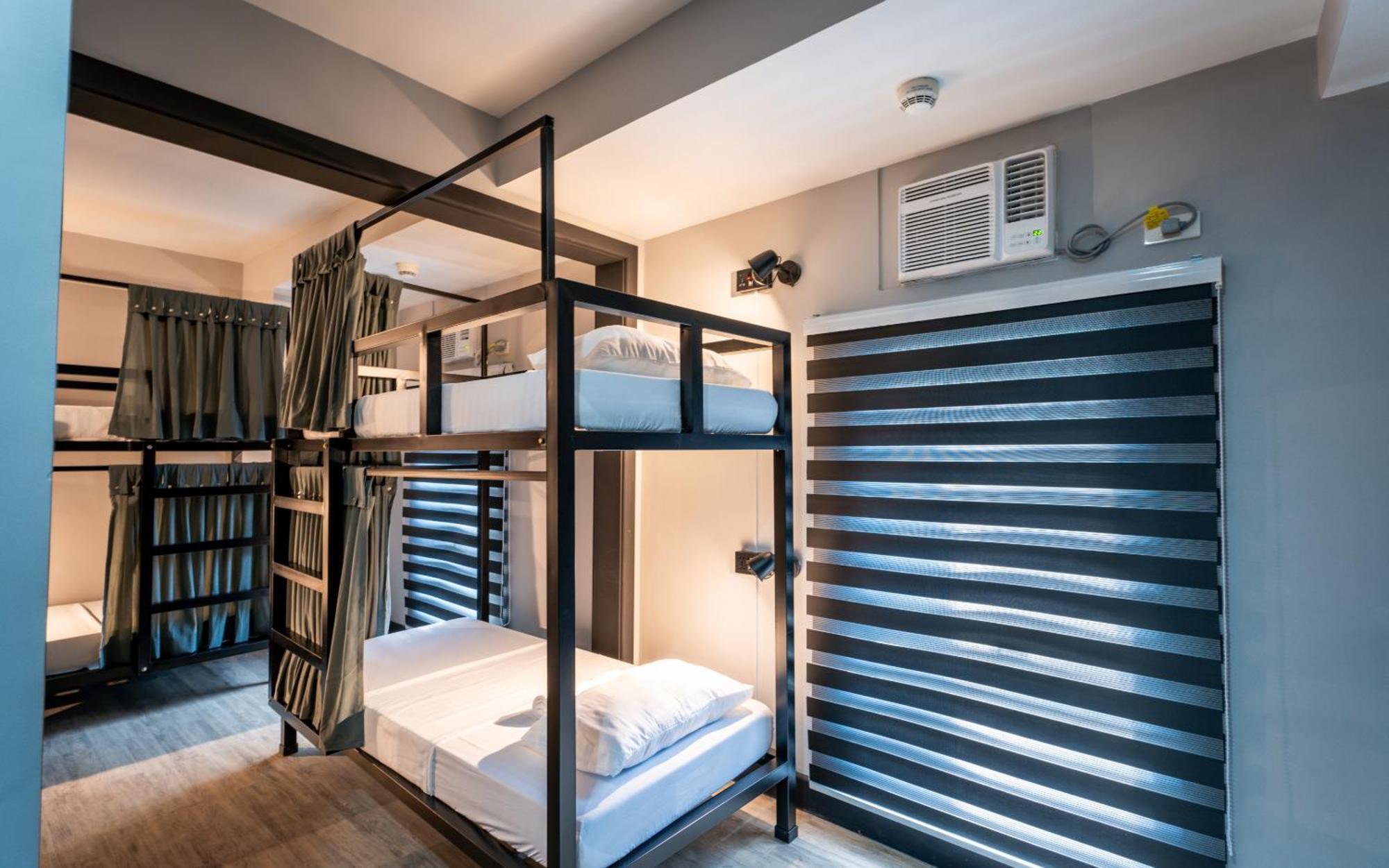 Hostel Mad Monkey Manila Makati City Exteriér fotografie